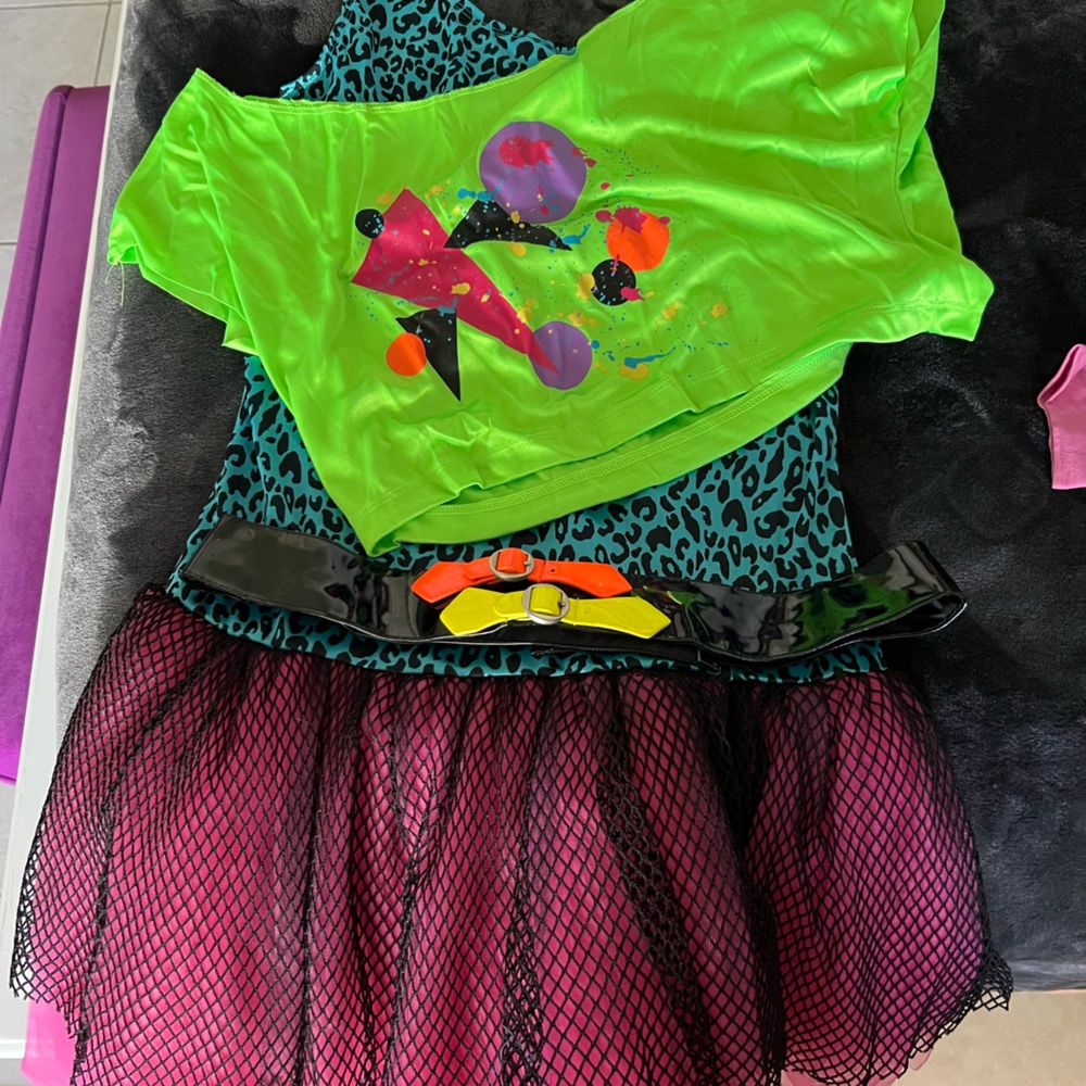Womens 80’s costume